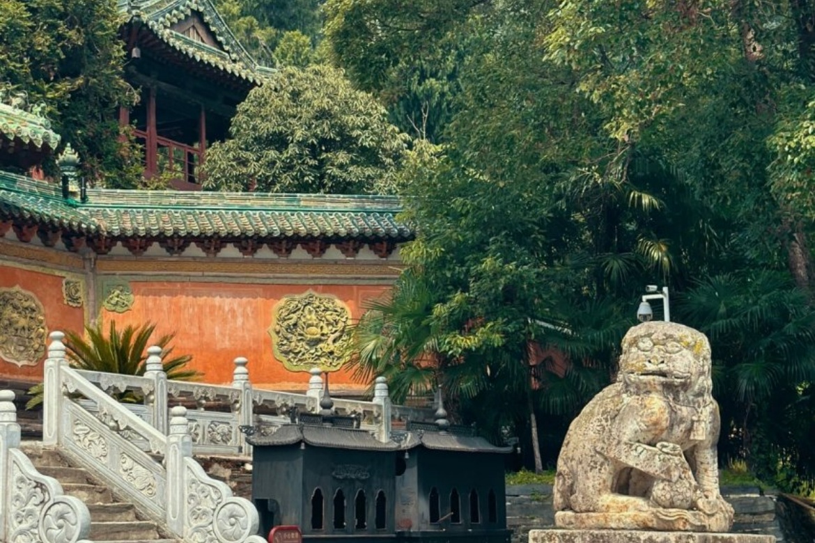 Pingwu Bao'en Temple